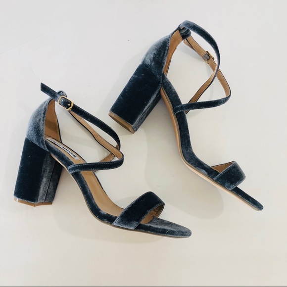 velvet sandals heels